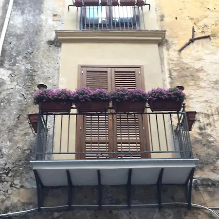 Ballaro 度假居